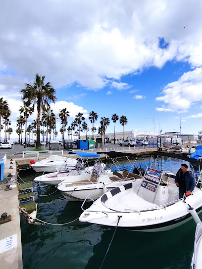 Marina Bay Rent a Boat Benalmádena